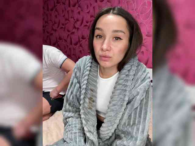 Queen-of-squirt webcam