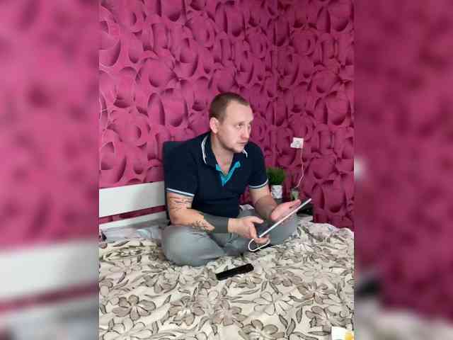 Queen-of-squirt webcam