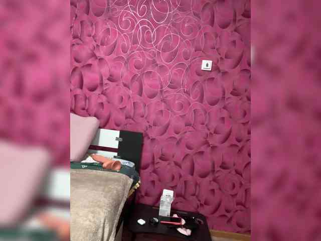 Queen-of-squirt webcam