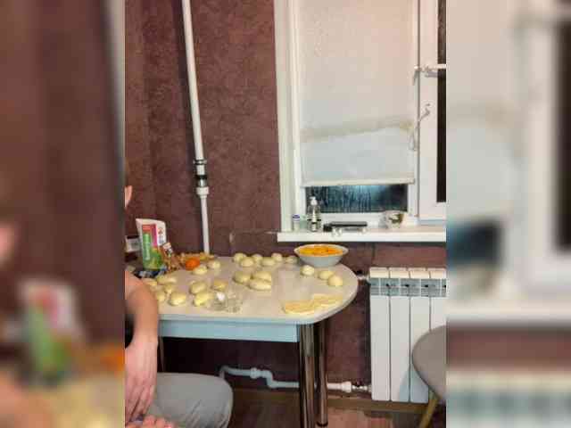 Queen-of-squirt webcam