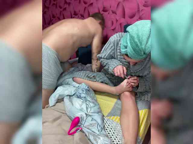 Cat-meowa Live Webcam on BongaCams