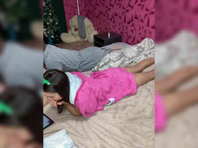 Queen-of-squirt webcam