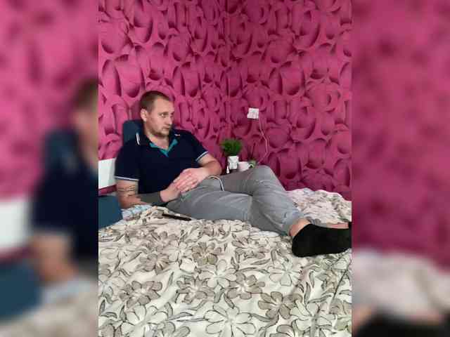 Queen-of-squirt webcam