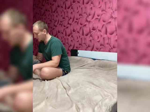 Queen-of-squirt webcam