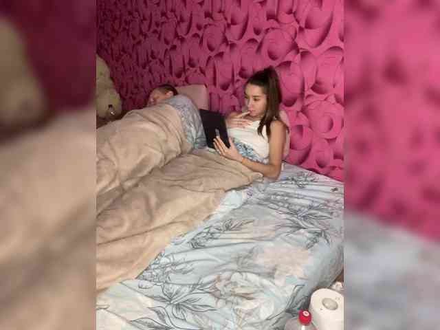 Queen-of-squirt webcam