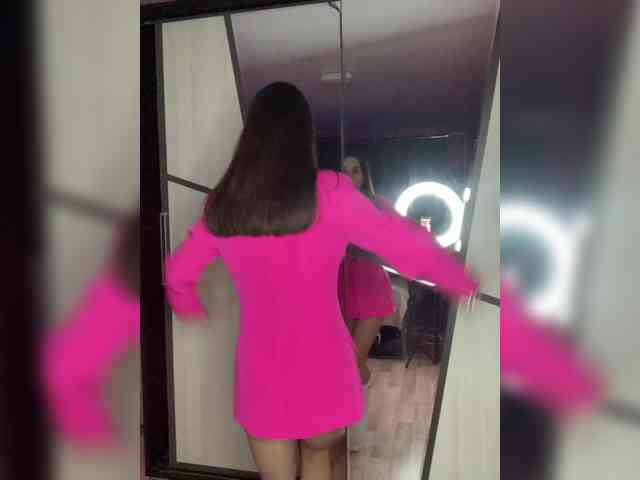 Queen-of-squirt webcam