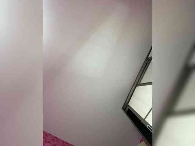 Queen-of-squirt webcam