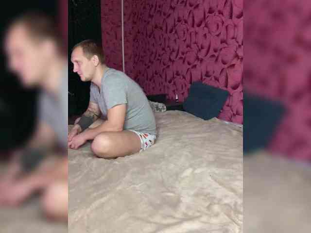 Queen-of-squirt webcam