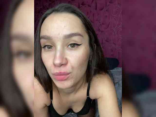 Queen-of-squirt webcam