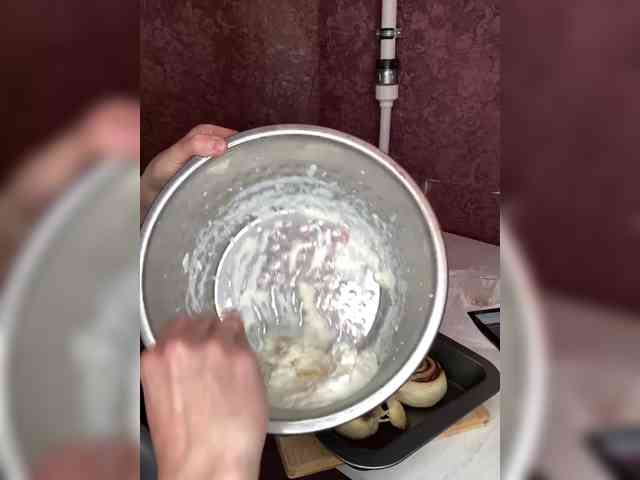 Queen-of-squirt webcam