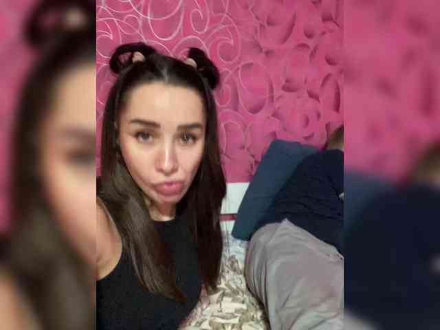 Queen-of-squirt webcam