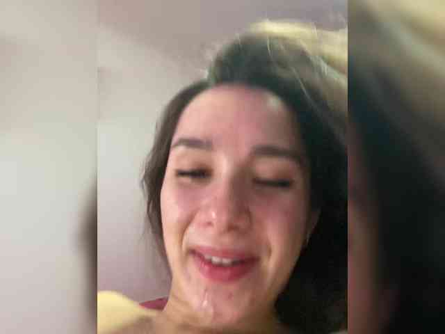 Queen-of-squirt webcam