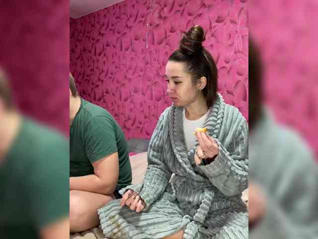 Queen-of-squirt webcam