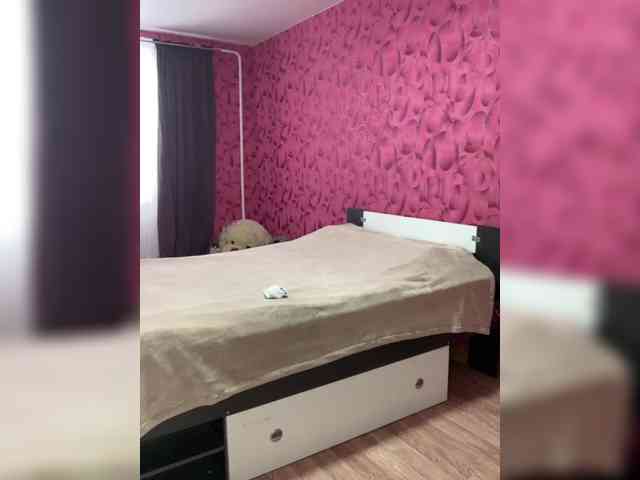 Queen-of-squirt webcam