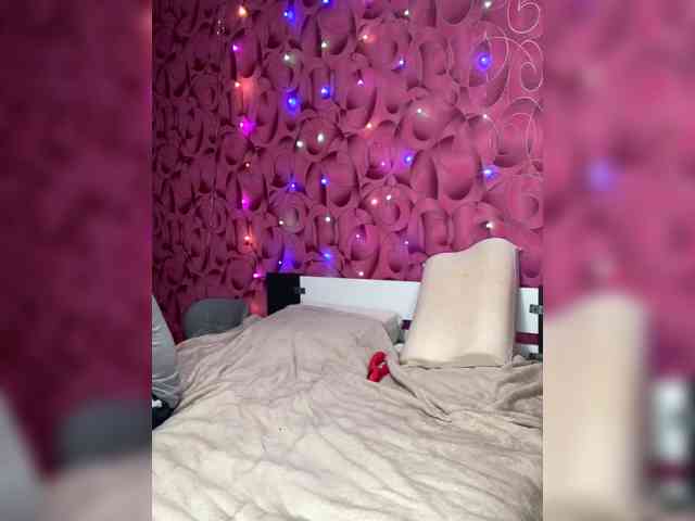 Queen-of-squirt webcam