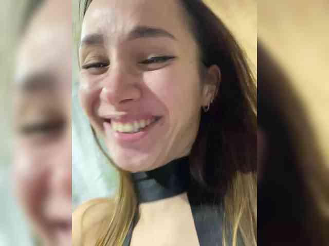 Queen-of-squirt webcam