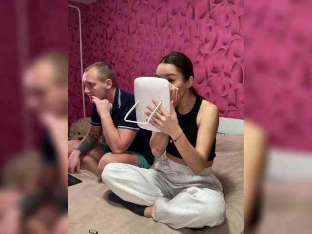 Queen-of-squirt webcam