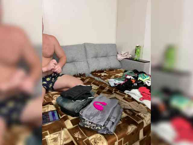 Queen-of-squirt webcam