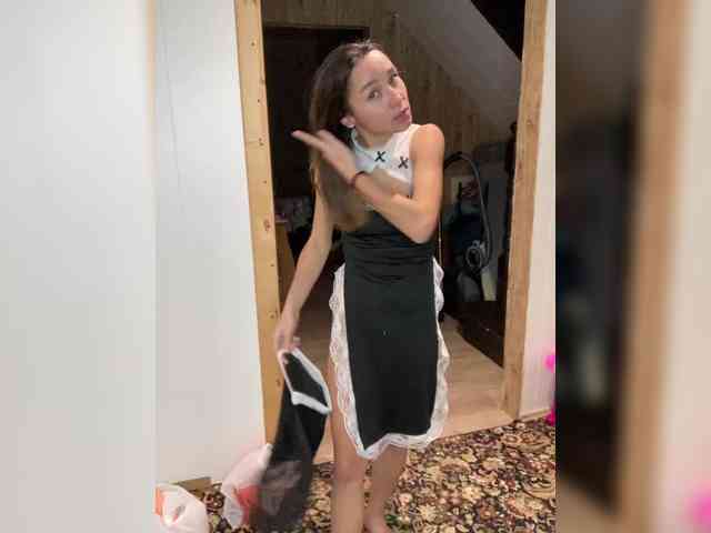 Queen-of-squirt webcam