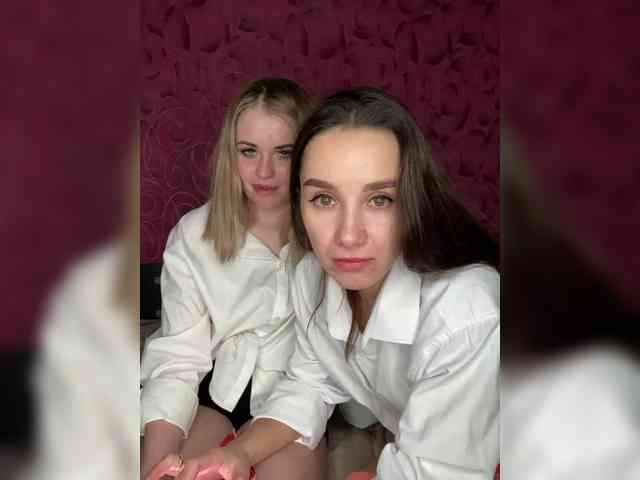 Queen-of-squirt webcam