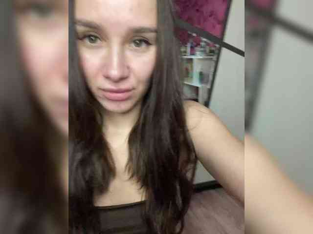 Queen-of-squirt webcam