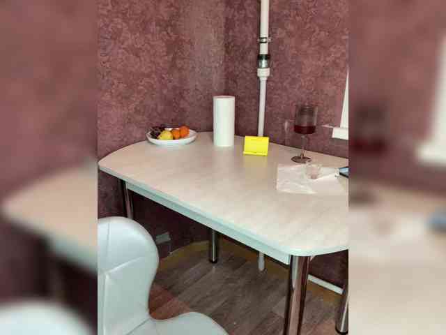 Queen-of-squirt webcam