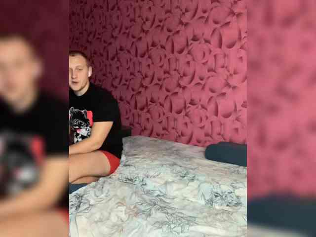 Queen-of-squirt webcam