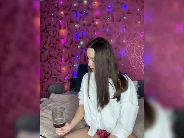 Queen-of-squirt webcam