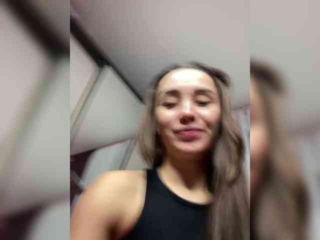 Queen-of-squirt webcam