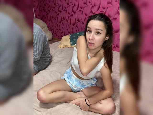 Queen-of-squirt webcam