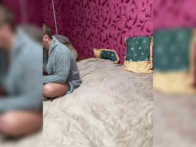 Queen-of-squirt webcam