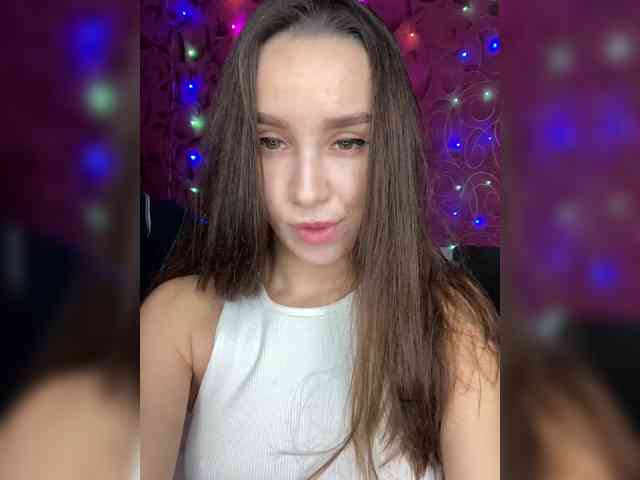 Queen-of-squirt webcam