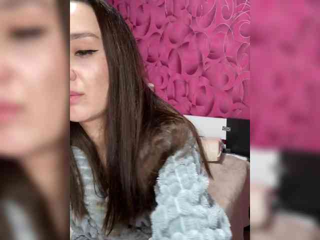 Queen-of-squirt webcam