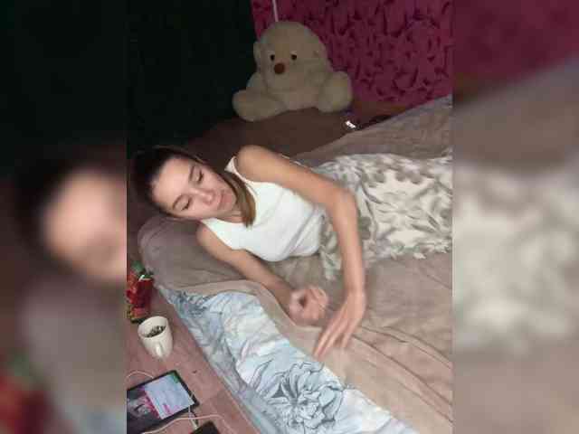 Queen-of-squirt webcam