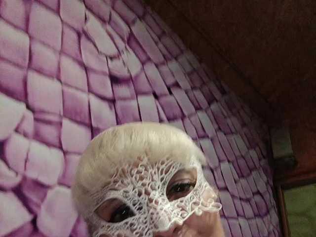 Iinna from BongaCams is Freechat