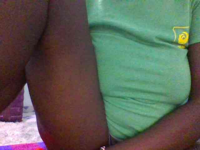 PetiteTemptress webcam