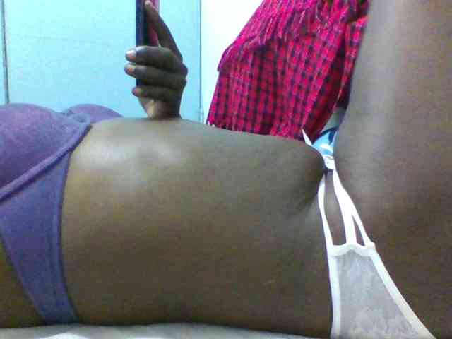 PetiteTemptress webcam