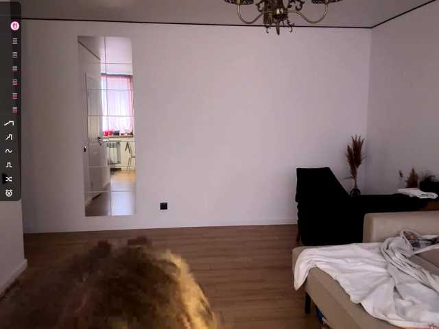 EvonneHeally's BongaCams show and profile