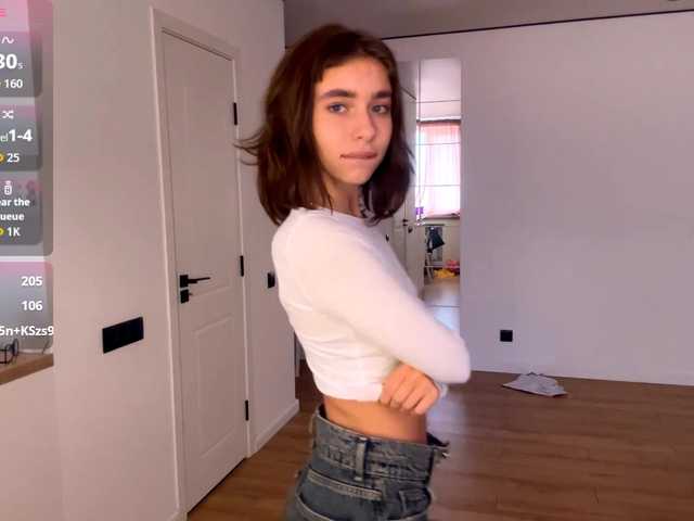 EvonneHeally's BongaCams show and profile