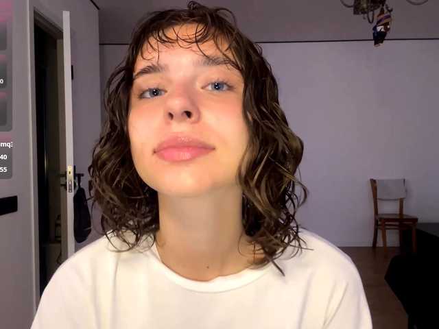 EvonneHeally's BongaCams show and profile