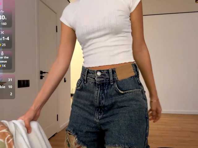 EvonneHeally's BongaCams show and profile