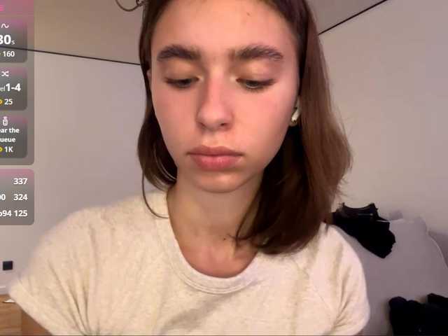 EvonneHeally's BongaCams show and profile