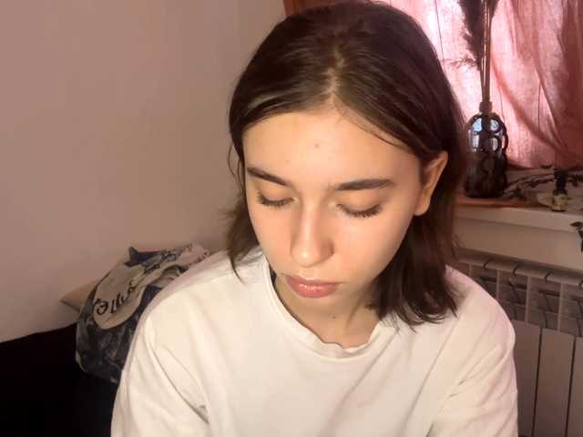 EvonneHeally live cam