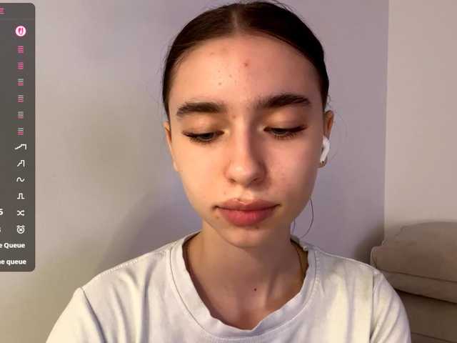 EvonneHeally's BongaCams show and profile