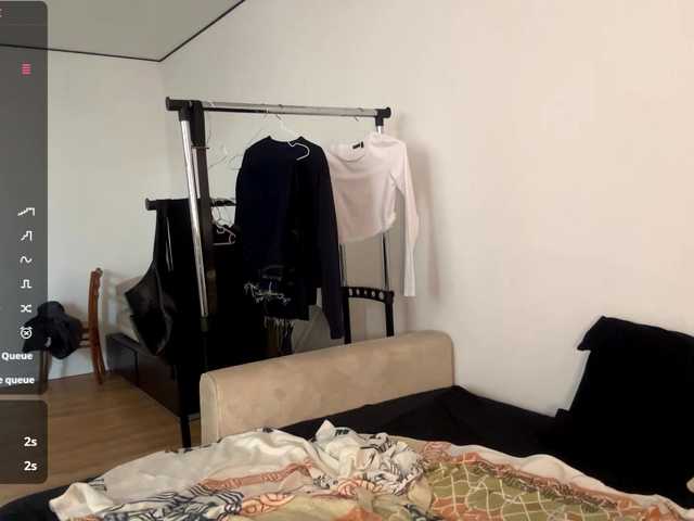 EvonneHeally – webcam model profile photo