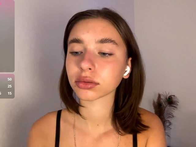 EvonneHeally's BongaCams show and profile