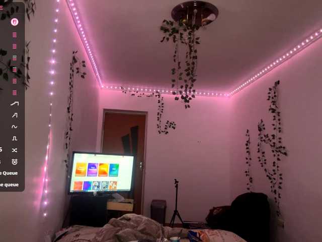 EvonneHeally's BongaCams show and profile