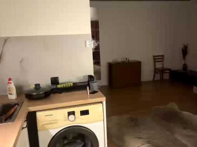 EvonneHeally's BongaCams show and profile