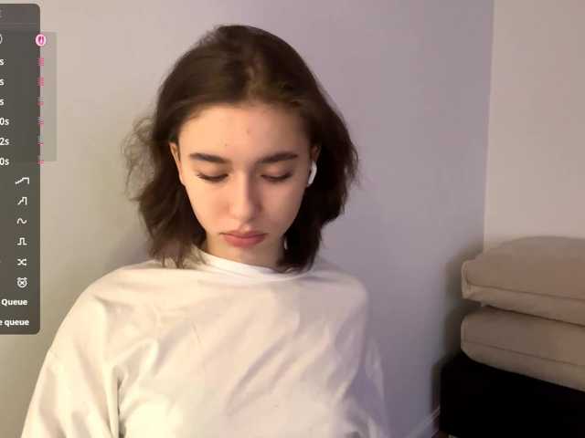 EvonneHeally's BongaCams show and profile