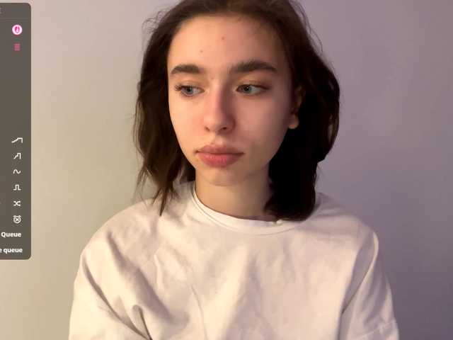 EvonneHeally's BongaCams show and profile